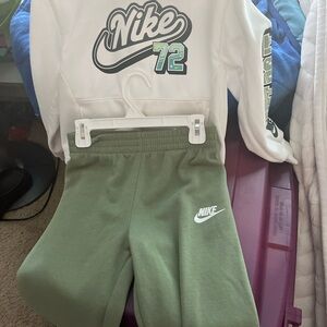 Nike Kids Green Joggers